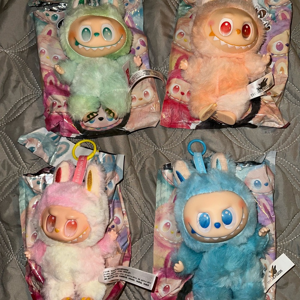 Cute Plush Monster Keychains Set Lafufu bag charm vinyl doll pendants set of 4